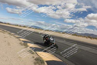 media/Nov-16-2025-Race Pace (Sun) [[8c5fa54630]]/Verified Riders/6-Turn 10 Inside (1145am)/